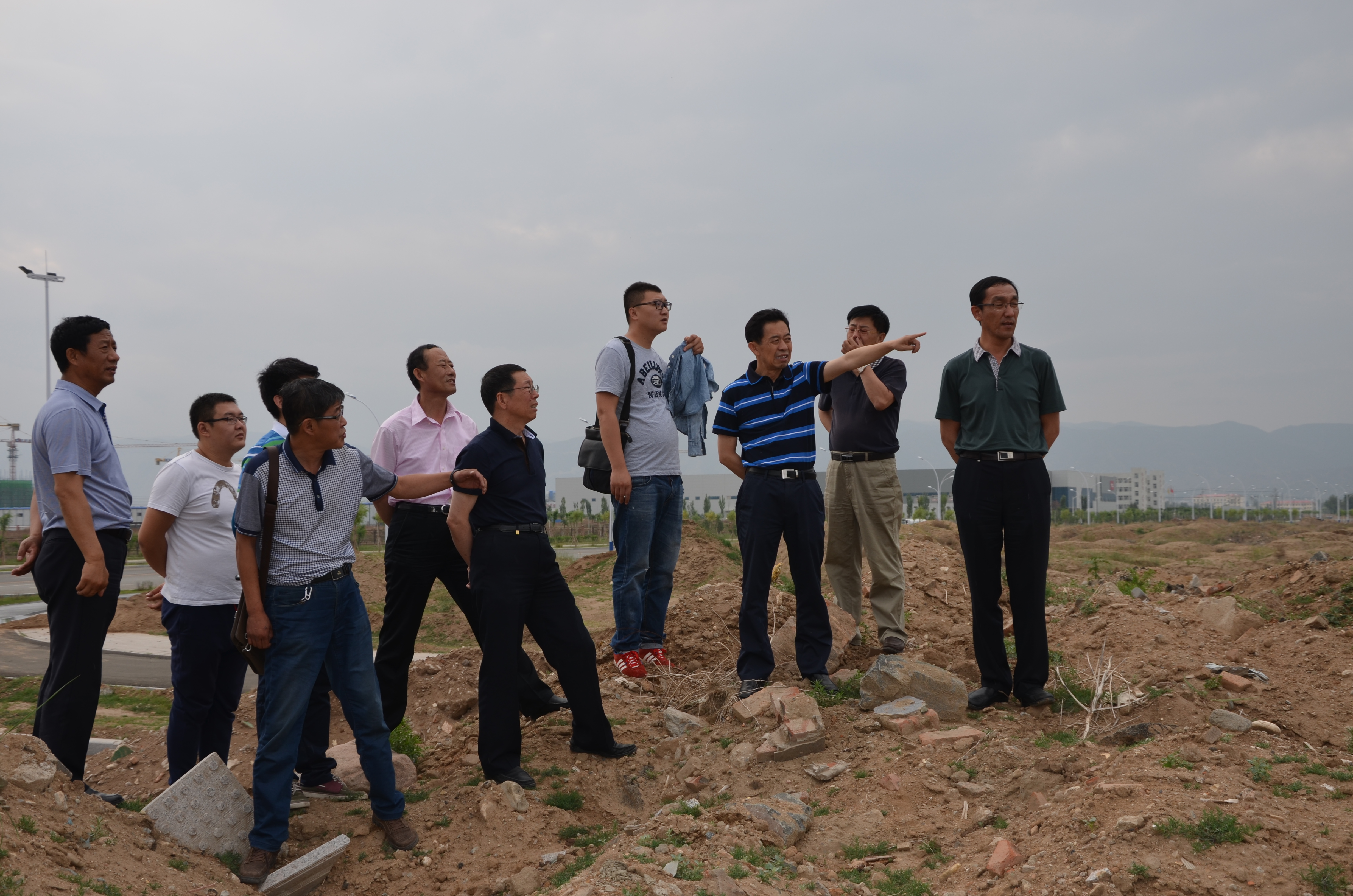 研究如何打通“斷頭路?！?jpg
